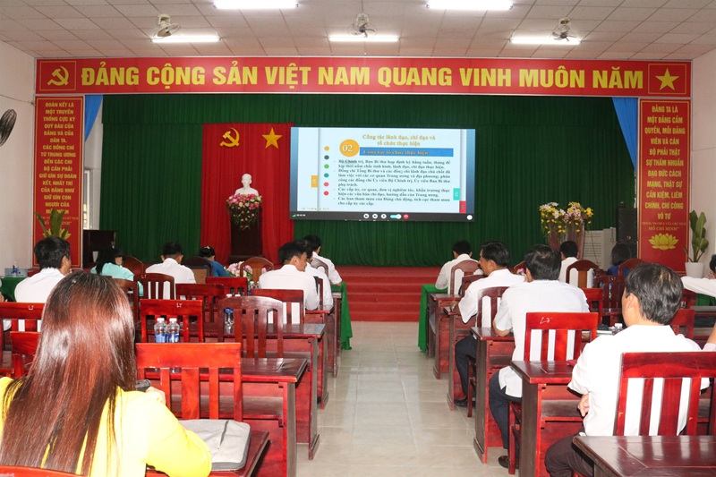 Toàn cảnh Hội nghị trực tuyến toàn quốc sơ kết 1 năm vận hành mô hình tổ chức tổng thể của hệ thống chính trị, mô hình chính quyền 3 cấp (Nguồn: lieutu.cantho.gov.vn)