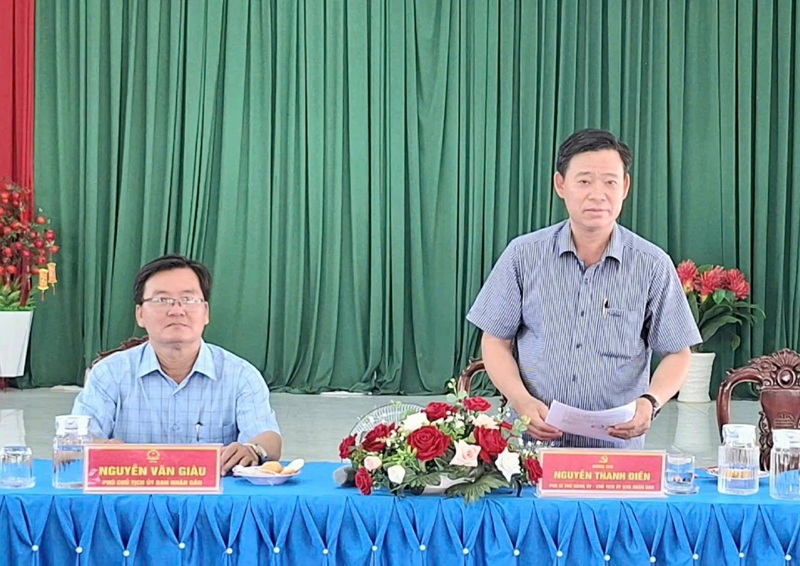 Chủ tịch UBND xã Long Hưng phát biểu chỉ đạo tại hội nghị (Nguồn: longhung.cantho.gov.vn)